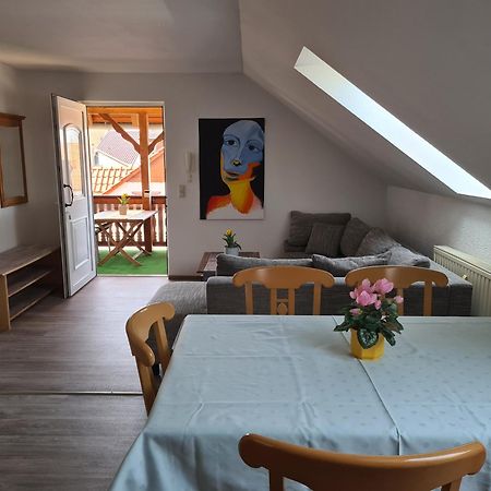 Ferienwohnung Weisskopf Alkersleben Exteriör bild